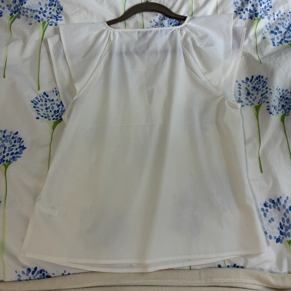 Express White Blouse - Picture 3 of 3